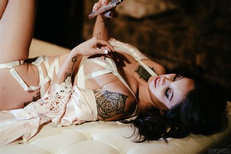 WickedPictures Maddy May Deranged Scene 1 003 Porn Pic