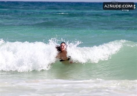 Luann De Lesseps Sexy Flaunts Her Beautiful Body In A Hot Black Bikini At The Beach In Tulum