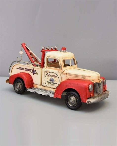 Pick Up Holownik W Stylu Hot Rod Model Metalowy Kremowy Podarunek Prezent