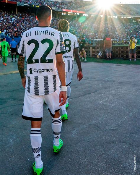 Idee Su Attori Attori Attori Hot Tredici Motivi