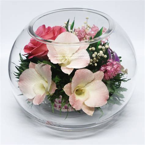 31045 Long Lasting Pink Roses And Orchids With Greenery In A Round Gla — Fiora Flower