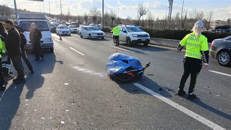 Ba Kentte Trakt Re Arkadan Arpan Motosiklet S R C S Feci Ekilde Can