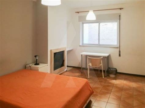 Apartamento T Venda Na Rua Bordalo Pinheiro Leiria Pousos