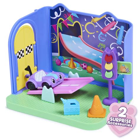 Gabby S Dollhouse Carlita Purr Ific Play Room With Carlita Toy Car In