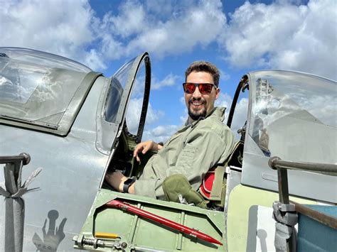 choose canada group  choose canada merch https