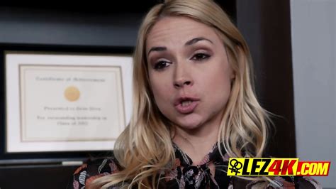 Confused MILF Blonde Gets Her Pussy Eaten By RANDY Doctor