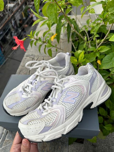 New balance 560, Women's Fashion, Footwear, Sneakers on Carousell