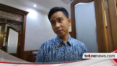 Jokowi Hingga Gibran Dinilai Solid Dukung Ganjar Kode Rambut Putih