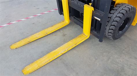 How To Prevent Forklift Damage Igps