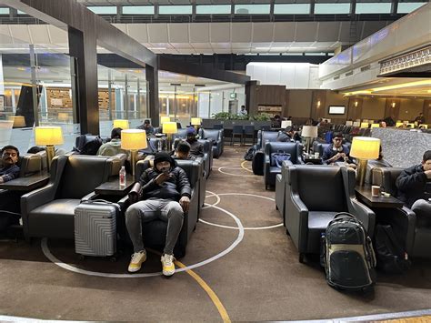 delhi airport lounge domestic    encalm hospitality