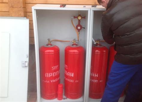 Газовый Баллон на Даче - Для плиты, Обогревателя и Других Нужд