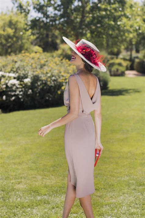 Invitada boda día conjunto nude Invitada Perfecta