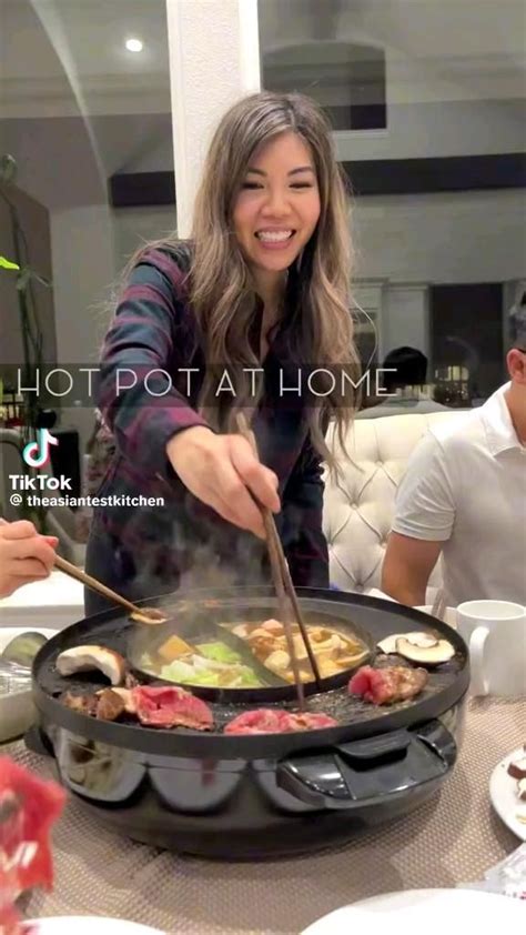 Food Party Hot Pot Electric And Bbq Grill Smokeless In Chinese Hotpot With Divider Shabu