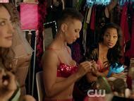 Naked Karissa Tynes In IZombie