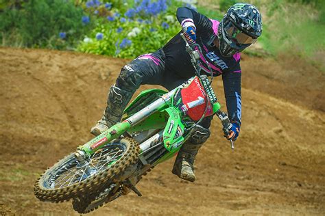 sunlive call    womens mx riders  bays news