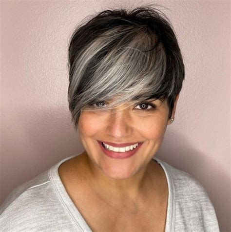 50 Pixie Haircuts Youll Love Rocking In 2025 Hair Adviser Pixie Cut With Highlights Blonde