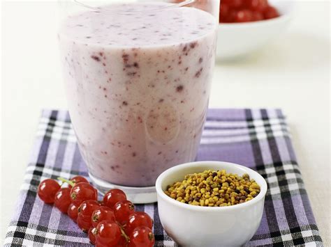 Fitnessshake Rezept | EAT SMARTER