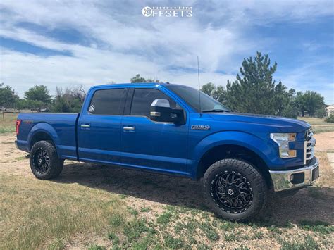 2015 Ford F 150 With 20x9 TIS 544BM And 285 55R20 Cooper Discoverer At3