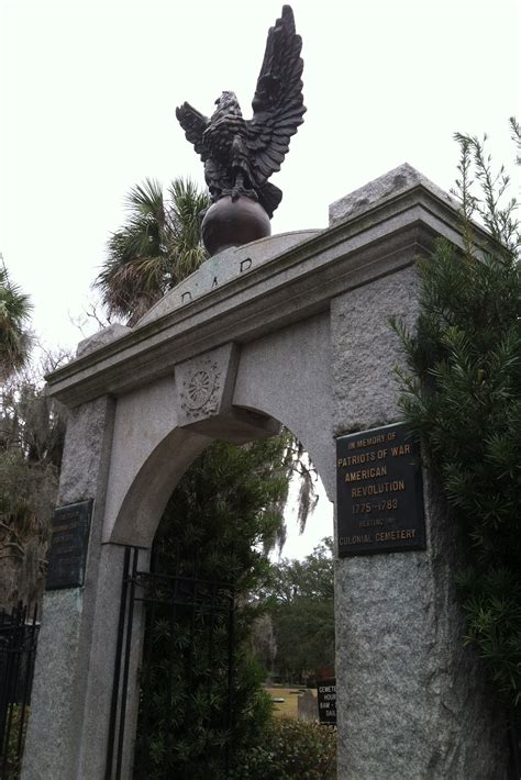 Savannah’s Secrets: Visiting Colonial Cemetery | Adventures in Cemetery Hopping