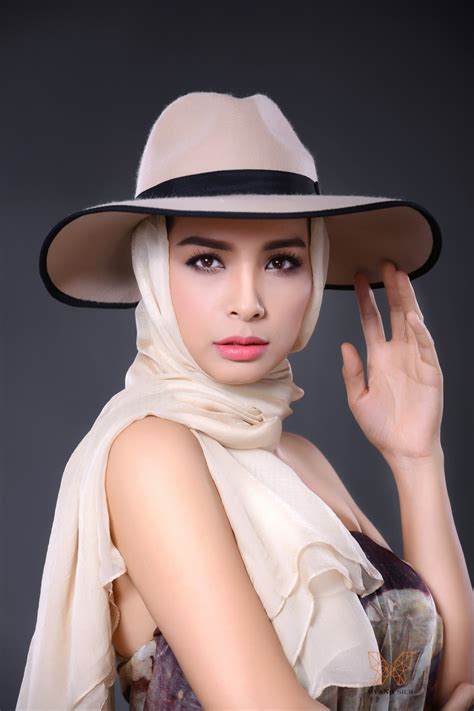 Các cuộc thi hoa hậu Có nên bỏ phần thi bikini