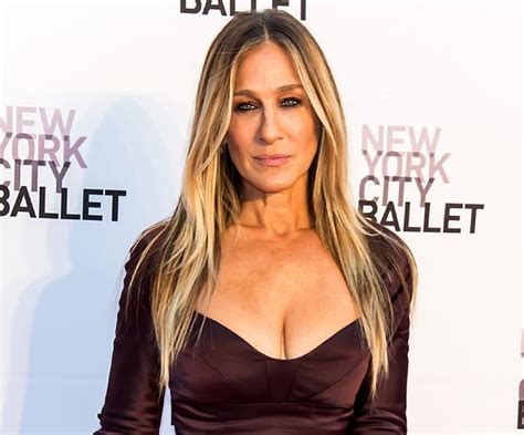 Hé lộ loạt ảnh thời trẻ của sao phim Sex and the City Thành công bởi TỪ giữ vẻ ngoài tươi