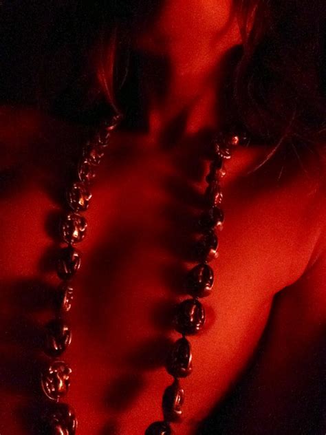 Naked Carly Pope In Icloud Leak Scandal