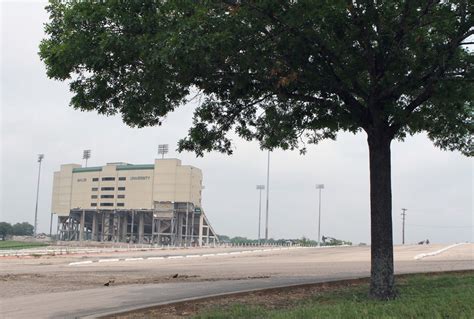 Floyd Casey Stadium: Demolition update