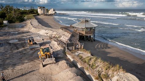 Drone footage: Hurricane Nicole, erosion at Bathtub Beach in Florida