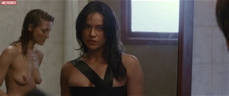 Naked Caitlin Gerard In The Assignment