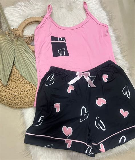 PIJAMA DE SUED ESTAMPADO ALÇA 00698 PRETO CORACAO Império Lingerie