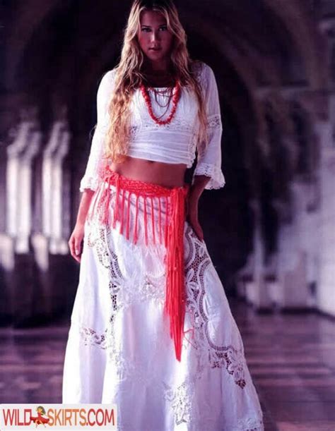 Anna Kournikova Annakournikova Nude Instagram Leaked Photo 14