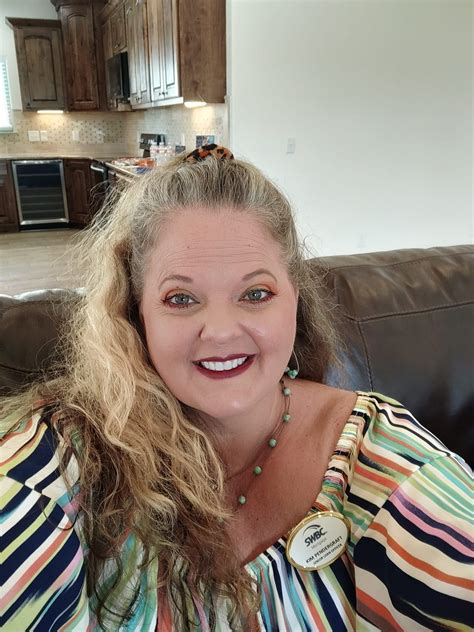 Kim Pendergraft - Radio DJ | Kerrville TX