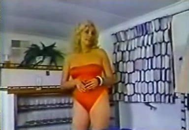 Naked Alicia Encinas In Triunfo Sucio