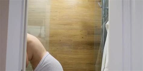 Shower Girl Lovely Ass Tnaflix