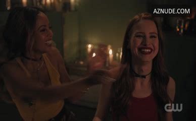 Madelaine Petsch Vanessa Morgan Lesbian Scene In Riverdale Aznude