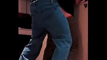 El Vecino Nuevo Del Edificio Toca A Mi Puerta Y Miren Lo Que Pasa XVIDEOS