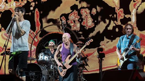 Red Hot Chili Peppers Covern Smells Like Teen Spirit Musikexpress