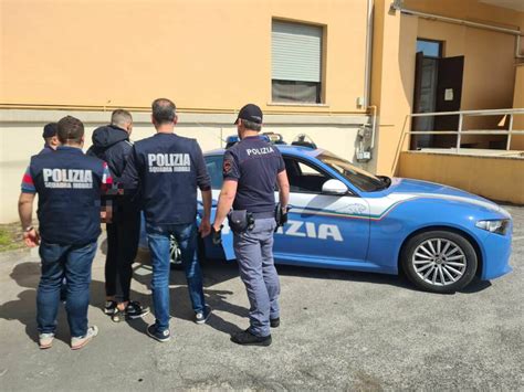 Latina Enne Sequestrata E Violentata Bloccato Lo Stupratore IlFaroOnline