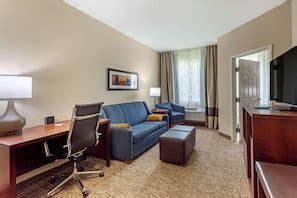 Comfort Suites in Clarksville, TN | Expedia