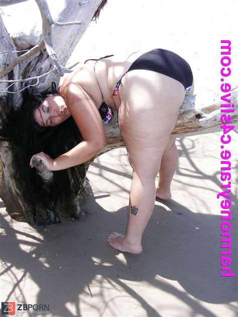 Harmoney Rane In A Bathing Suit ZB Porn