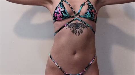 VERTICAL BIKINI MUSCLE FLEXING Miinxiiee SLIT RITUALS Clips Sale