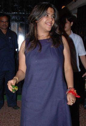 Love Sex Aur Dhokha Team S Shocking Valentine S Day Card Masala