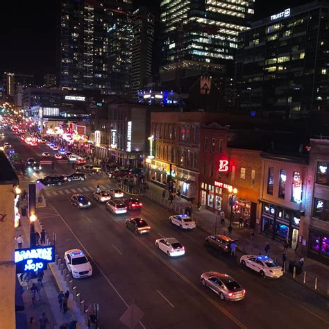 Drivers are asking how far to nashville from here today 17