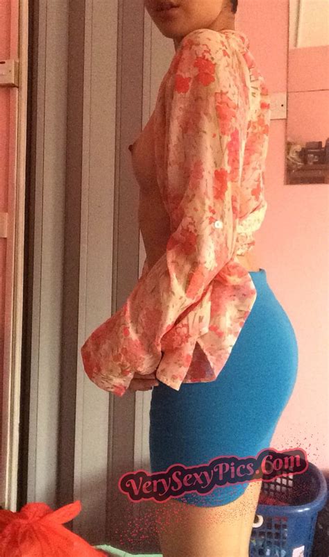 Nerdy Asian Babe Stripping Naked Nude Amateur Pics Nerdy Asian Teen