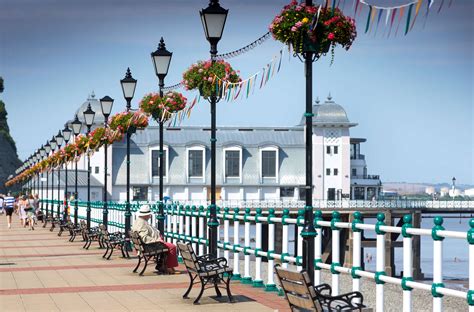 Visit Penarth In The Vale Of Glamorgan