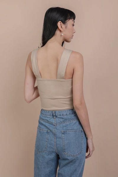 TTR Luna Crop Basic Top In Nude Women S Fashion Tops Sleeveless On Carousell