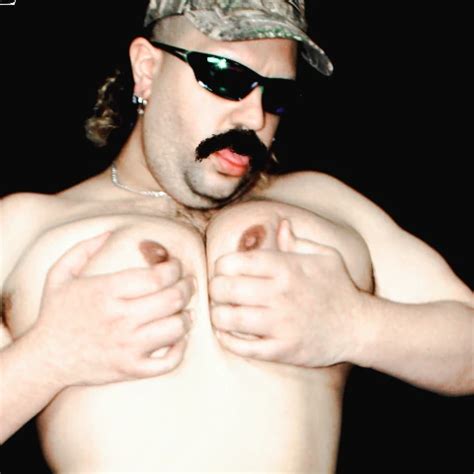 Twerk Gay Spanking Porn Feat Daniel Rodriguez XHamster