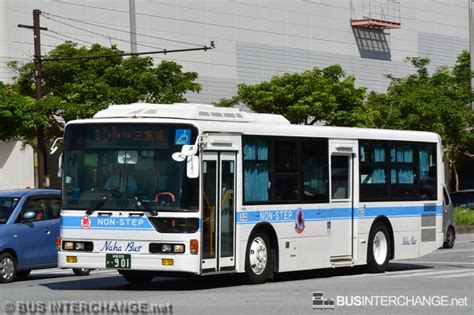 Bus 3 Naha Bus Mitsubishi Fuso Aero Star 沖縄 200 か 901 Bus Interchange