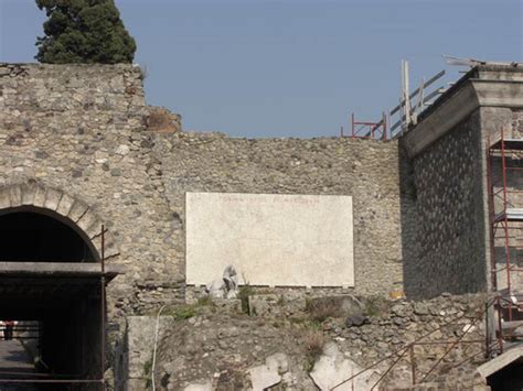 VIII 1 4 Pompeii Antiquarium Porta Marina Pompeii May 2011 East Wall