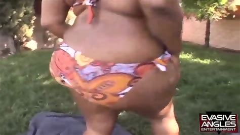 EVASIVE ANGLES Big Um Fat Black Freaks African American BBW